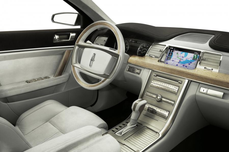  Lincoln MKS Concept 2005 года  (фото 3 из 4)